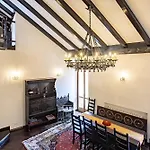 펜션 Elegant Large House F1f2 그라베도나