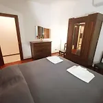 Elegant Large House F1f2 펜션 그라베도나