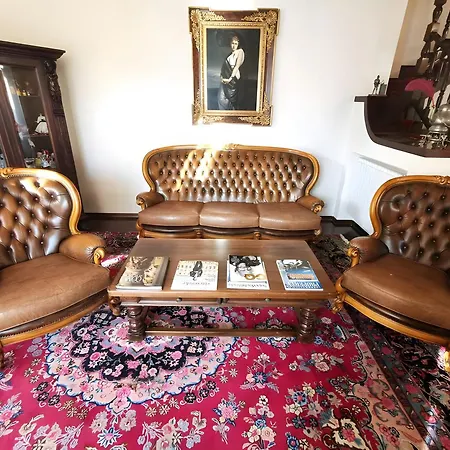 Elegant Large House F1f2 Ferienhaus