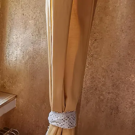 Elegant Large House F1f2 Gravedona